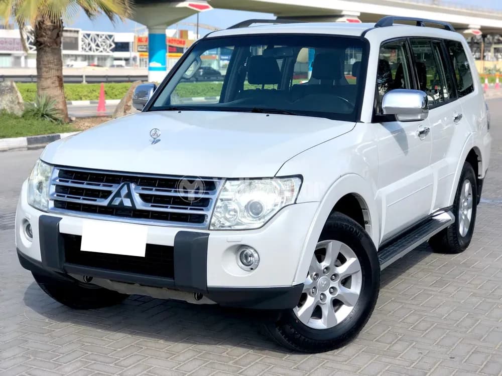 ميتسوبيشي باجيرو 3.5L GLS 5 Door 2009 مستعملة